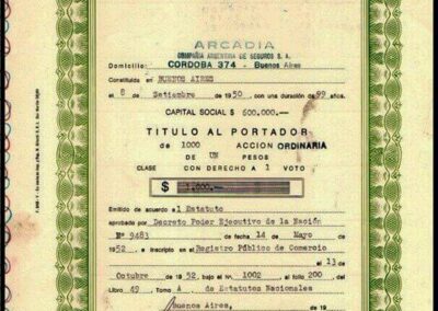 Título Nº 677 al Portador de 1000 Acciones Ordinarias de Un Peso de Arcadia Compañía Argentina de Seguros S. A.