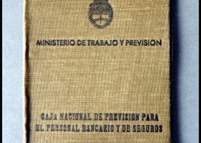 Carnet de la Caja Nacional de Previsión para el Personal Bancario y de Seguros.