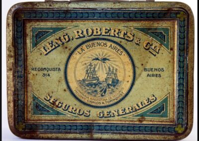 Botiquín de Primeros Auxilios de Leng, Roberts & Cia. Seguros Generales con La Buenos Aires Compañía Argentina de Seguros.