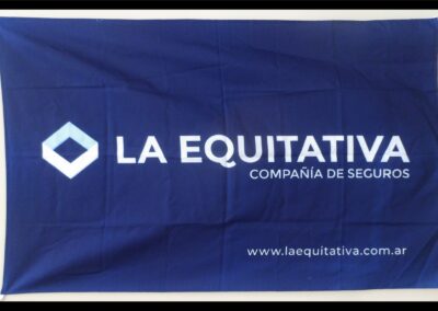 Bandera de La Equitativa del Plata Sociedad Anónima de Seguros.
