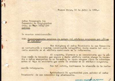 Carta a Cliente por Siniestro de Desmoronamiento. Sección Incendios. 10 de Julio de 1961. La Estrella Compañía Argentina de Seguros S. A.