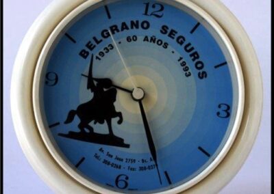Reloj de pared «1933 – 60 Años – 1993» de Belgrano Sociedad Cooperativa de Seguros Limitada.