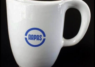 Taza. Orgulloso Miembro de AAPAS – Asociación Argentina de Productores Asesores de Seguros.