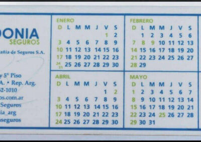 Calendario de escritorio. Año 2016 de Caledonia Argentina Compañía de Seguros S. A.