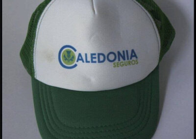 Gorra de Caledonia Argentina Compañía de Seguros S. A.