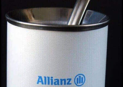 Mate y bombilla de Allianz Argentina Compañía de Seguros S. A.